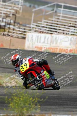 media/Jun-04-2022-WERA (Sat) [[b852bbbd55]]/Practice Races/7- WERA riders school/